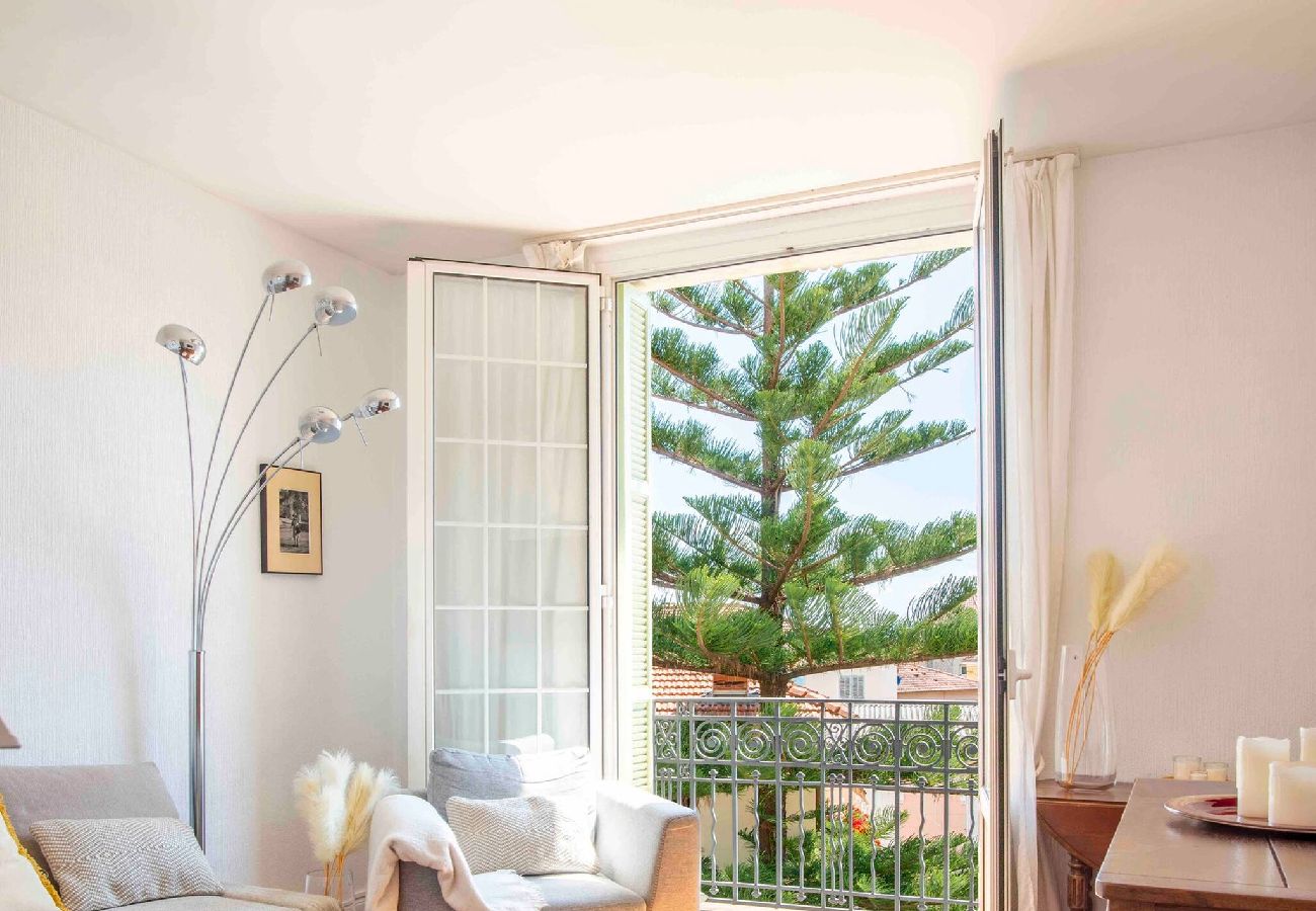 Appartement à Beaulieu-sur-Mer - Villa Thémis
