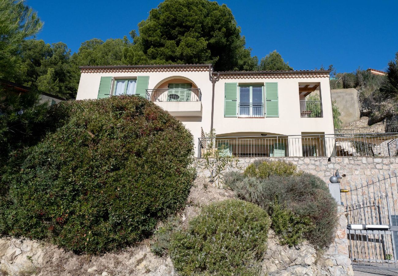 Villa à Eze - Fleurs d'Èze