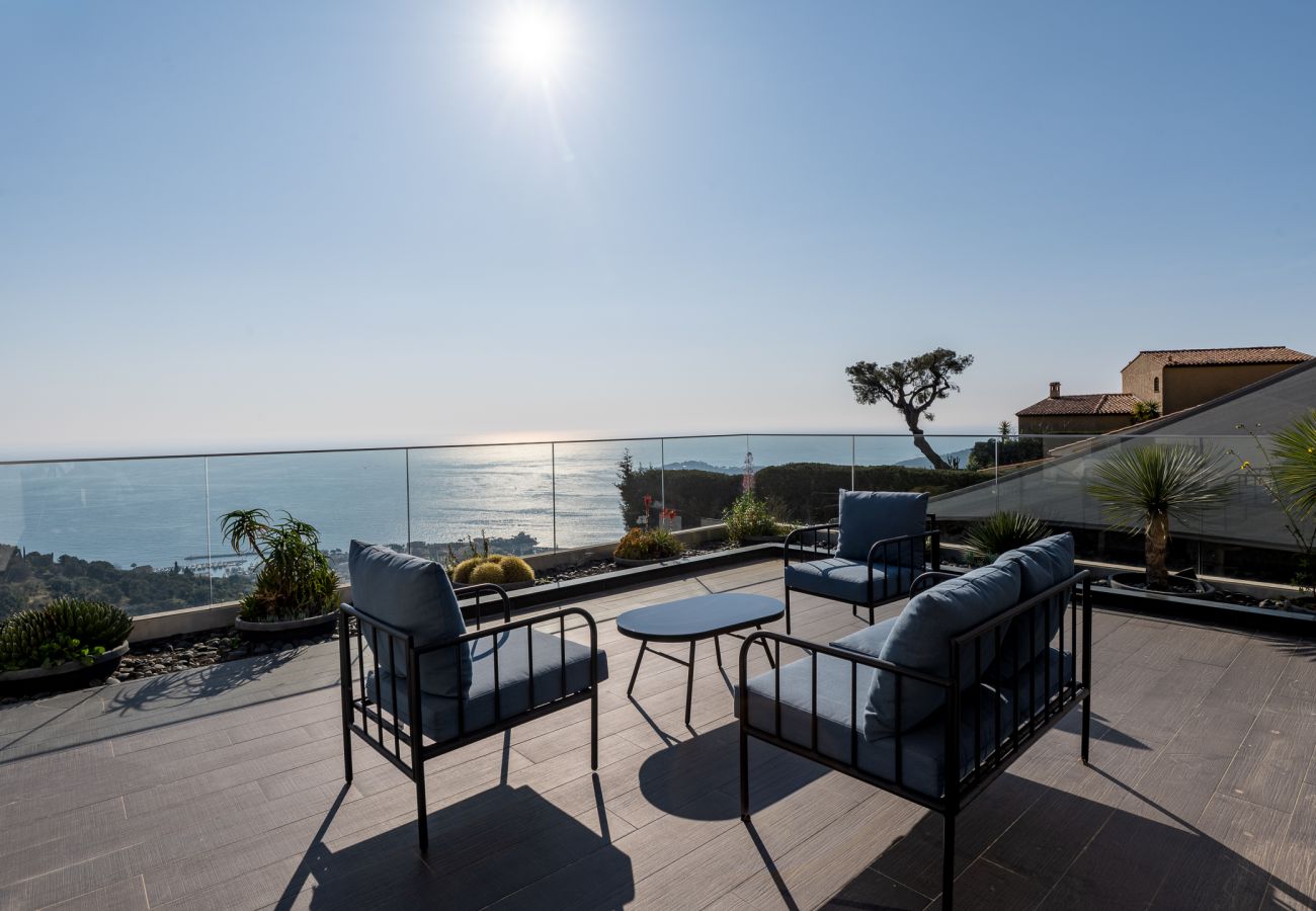 Villa à Villefranche-sur-Mer - Maison Bleue