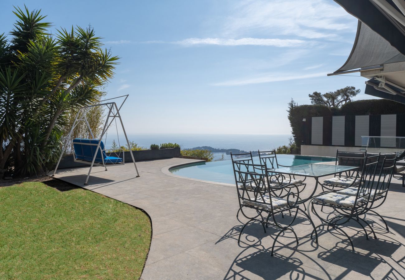 Villa à Villefranche-sur-Mer - Maison Bleue