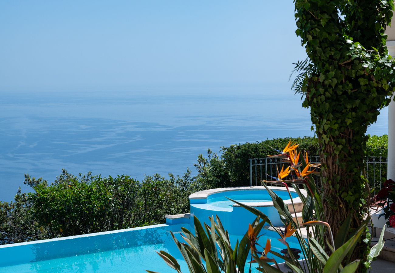 Villa à La Turbie - Villa Aurora