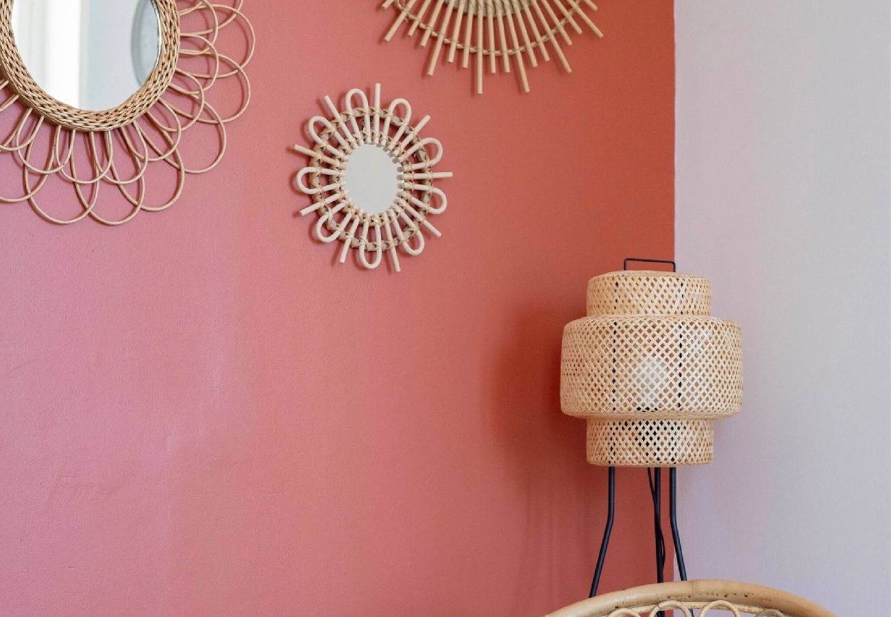  Studio with warm decoration