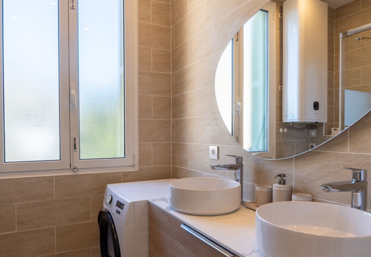 Apartment in Beaulieu-sur-Mer - Villa Thémis
