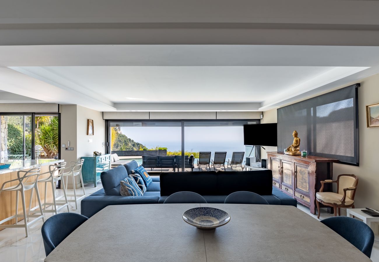 Villa in Villefranche-sur-Mer - Maison Bleue