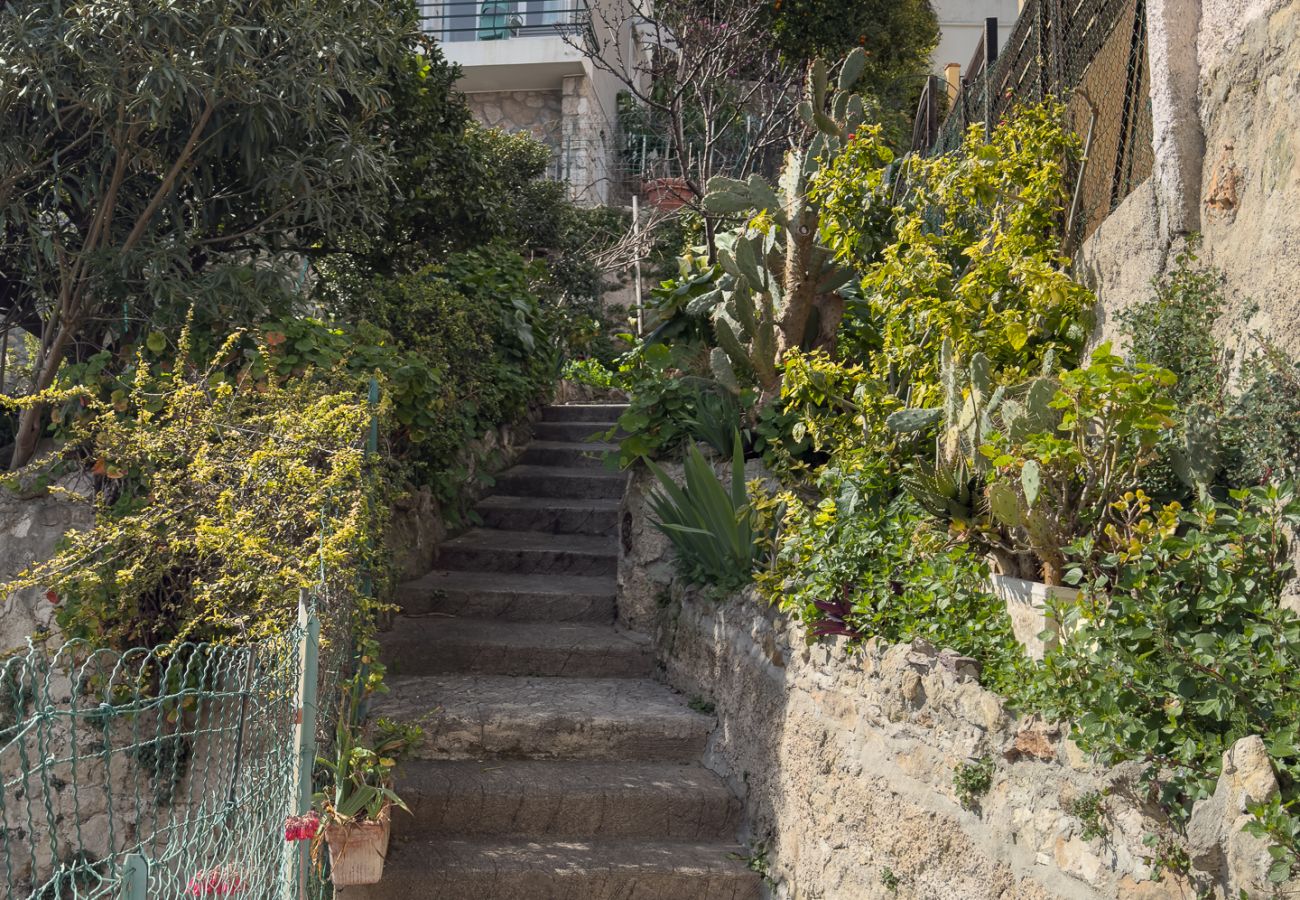 Villa in Beaulieu-sur-Mer - Villa Les Lucioles