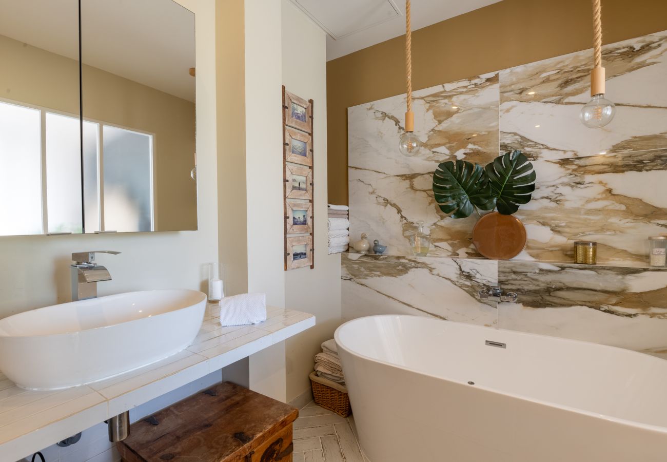Apartment in Beaulieu-sur-Mer - L'Hermitage