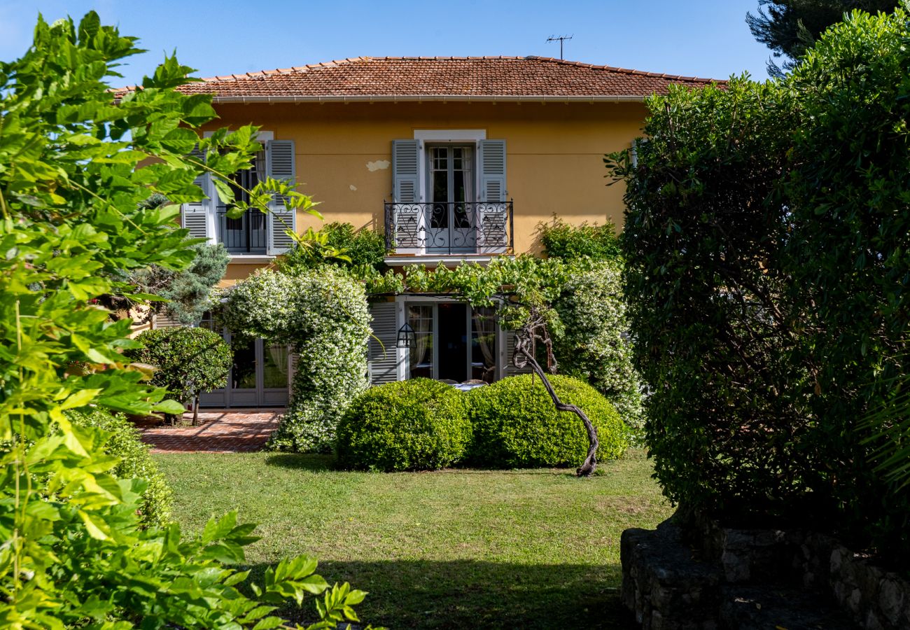 Villa in Nice - Les Amandiers