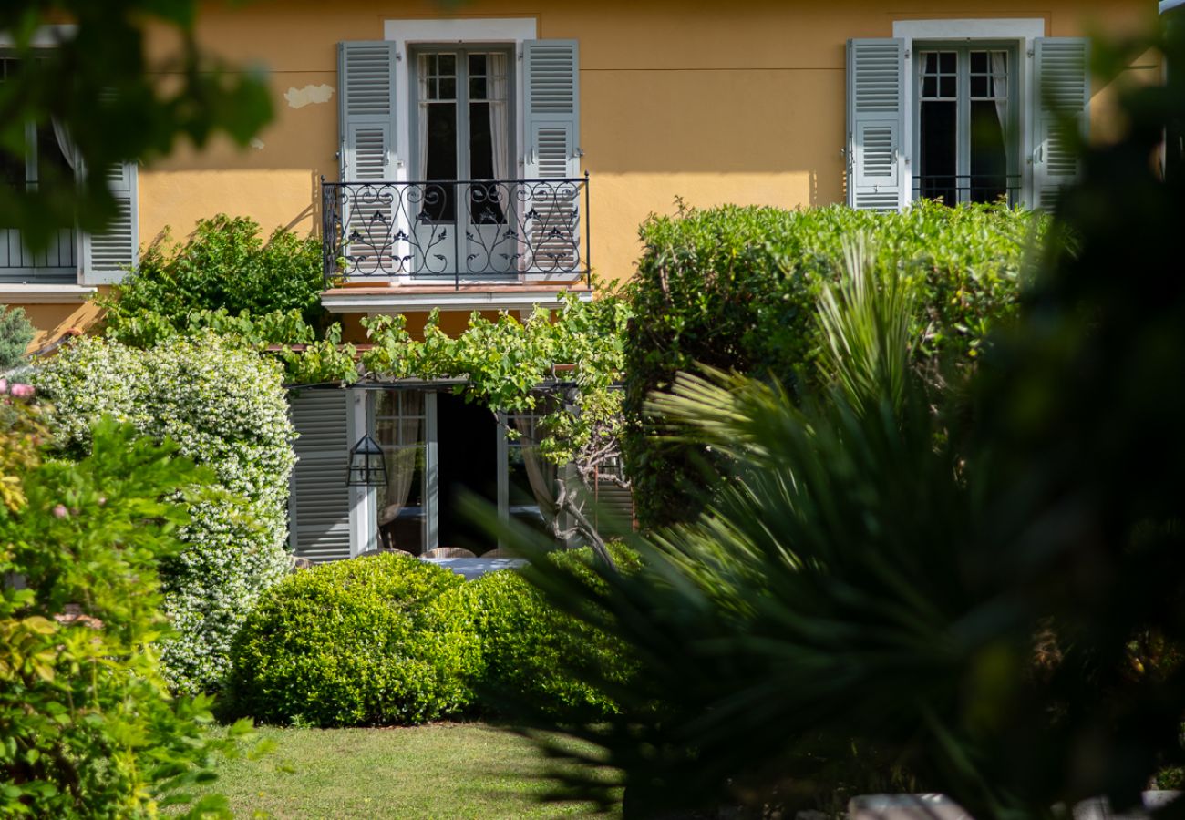 Villa in Nice - Les Amandiers