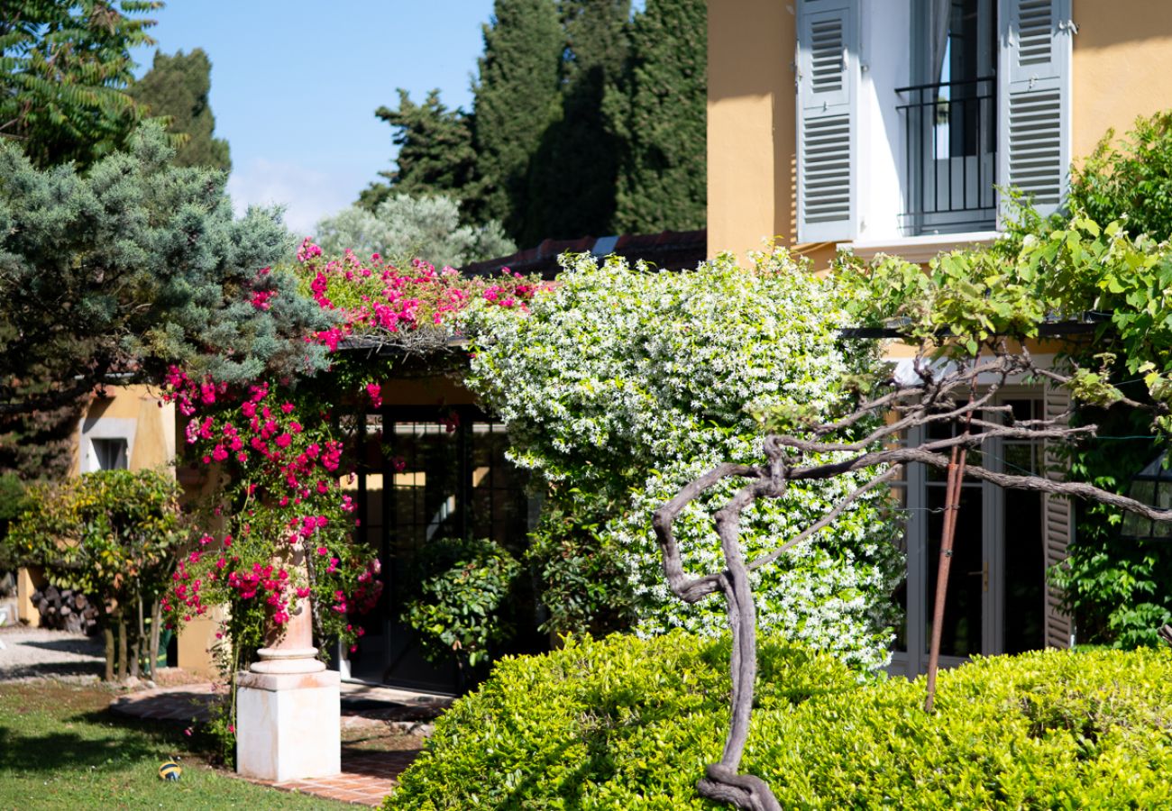 Villa in Nice - Les Amandiers