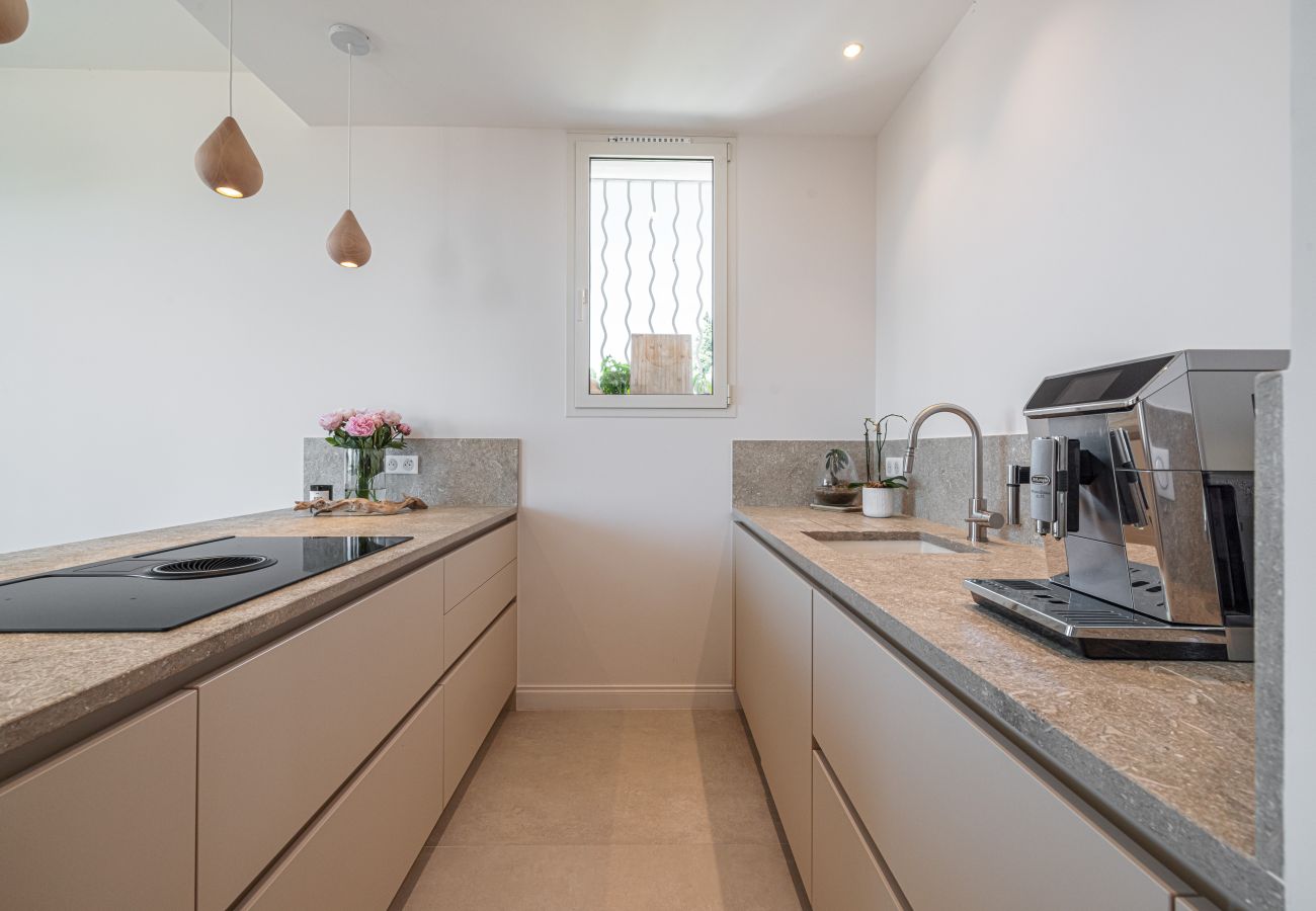 Fully equipped kitchen located in villa Antheo