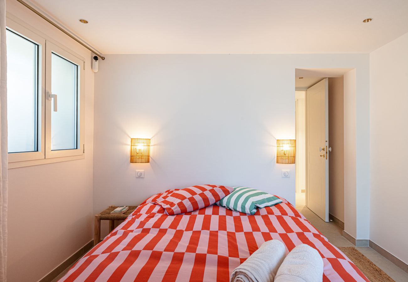 Family room with double bed
