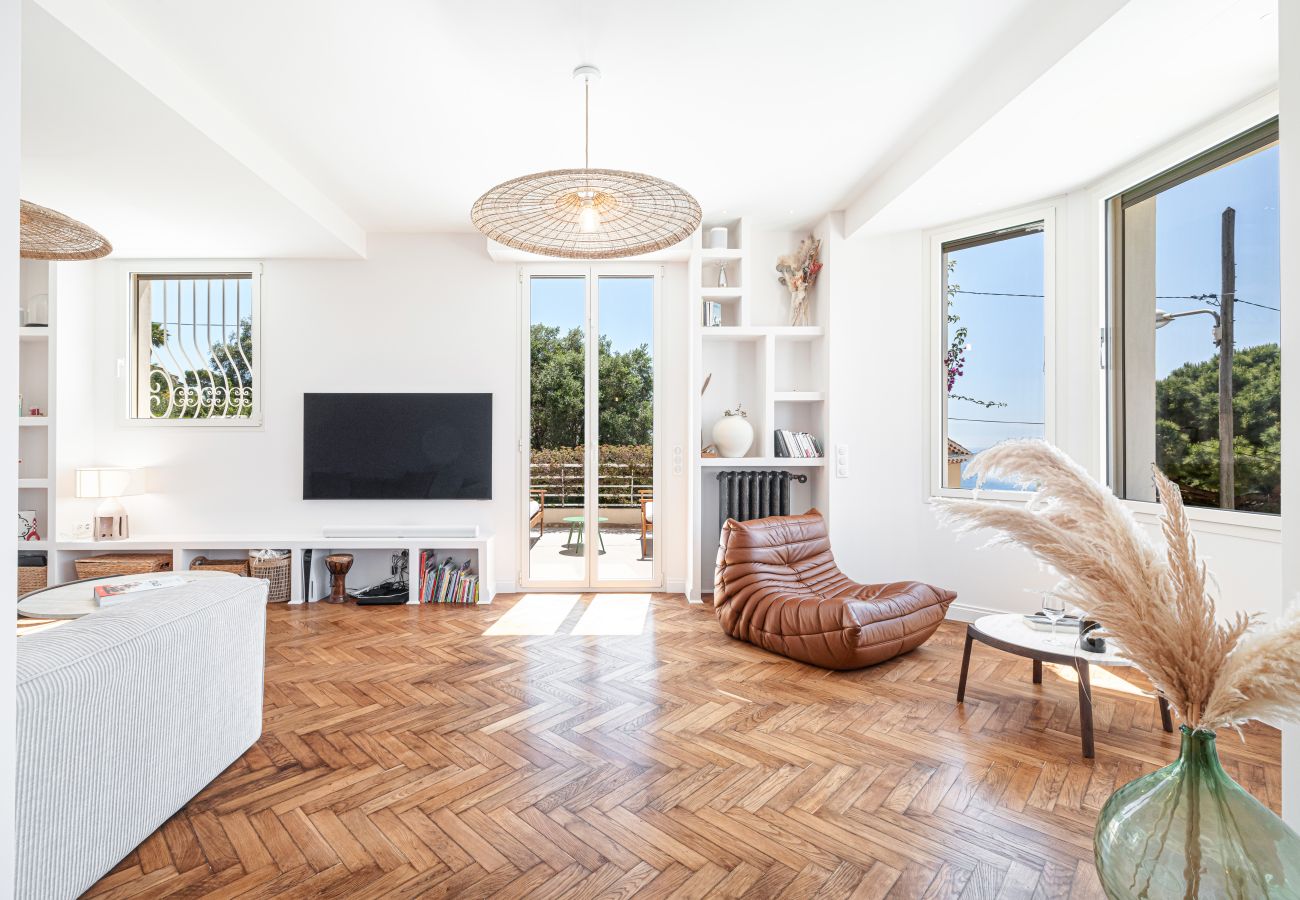 Large living room and view of the Mediterranean Sea