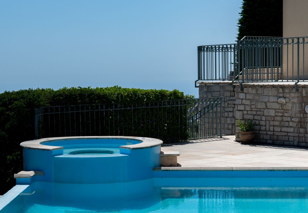 Villa in La Turbie - Villa Aurora